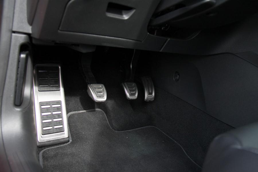  Seat Leon Cupra 280 2013 года  (фото 55 из 67)